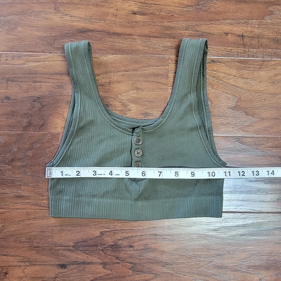 Urban Outfitters Ribbed Buttoned Dark Green Cropped Top Tank Top Size Small - Picture 6 of 6